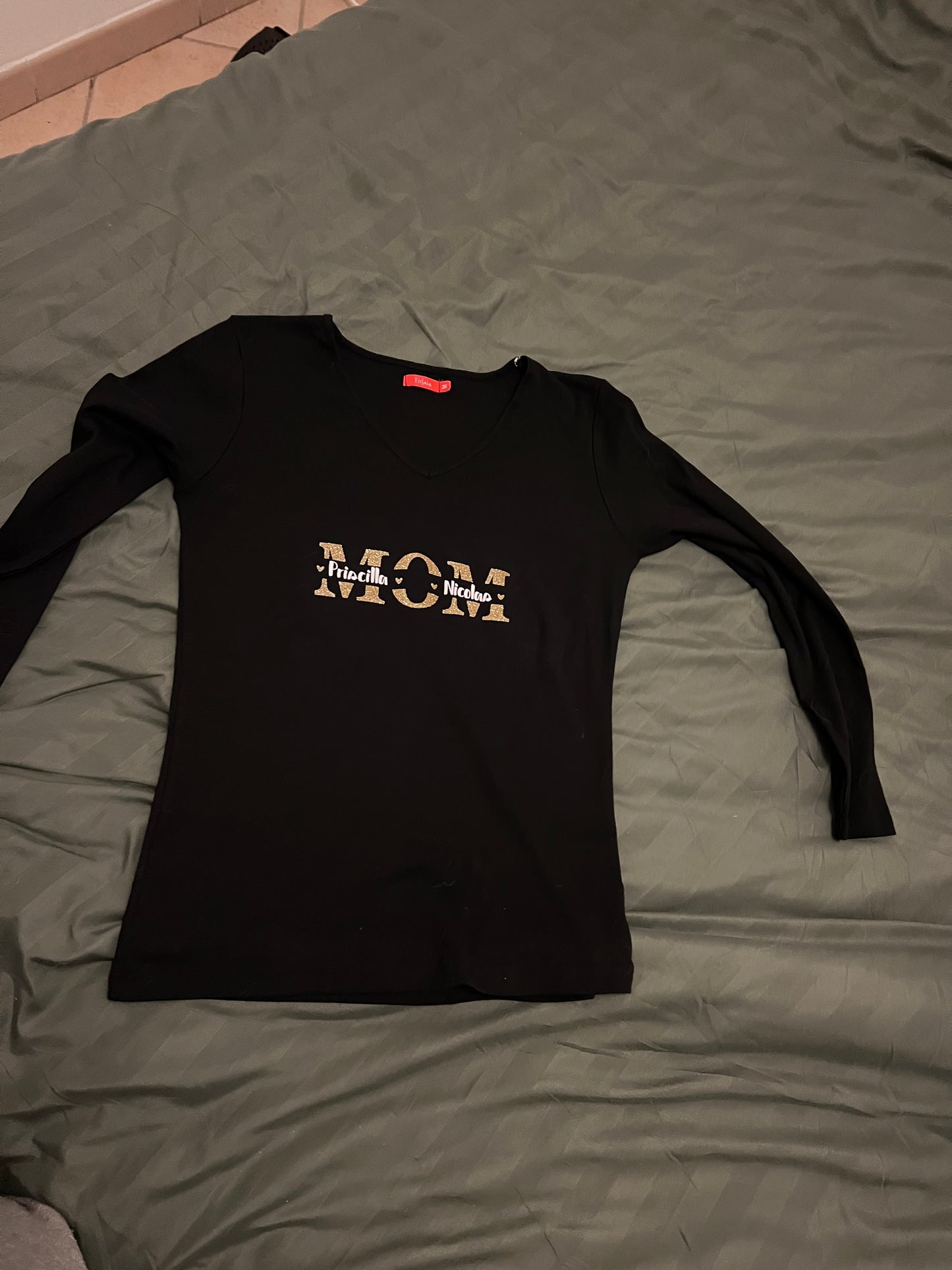 Tee shirt